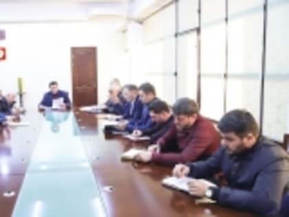 Вопросы проведения капремонта в медучреждениях рассмотрели в Гумбете