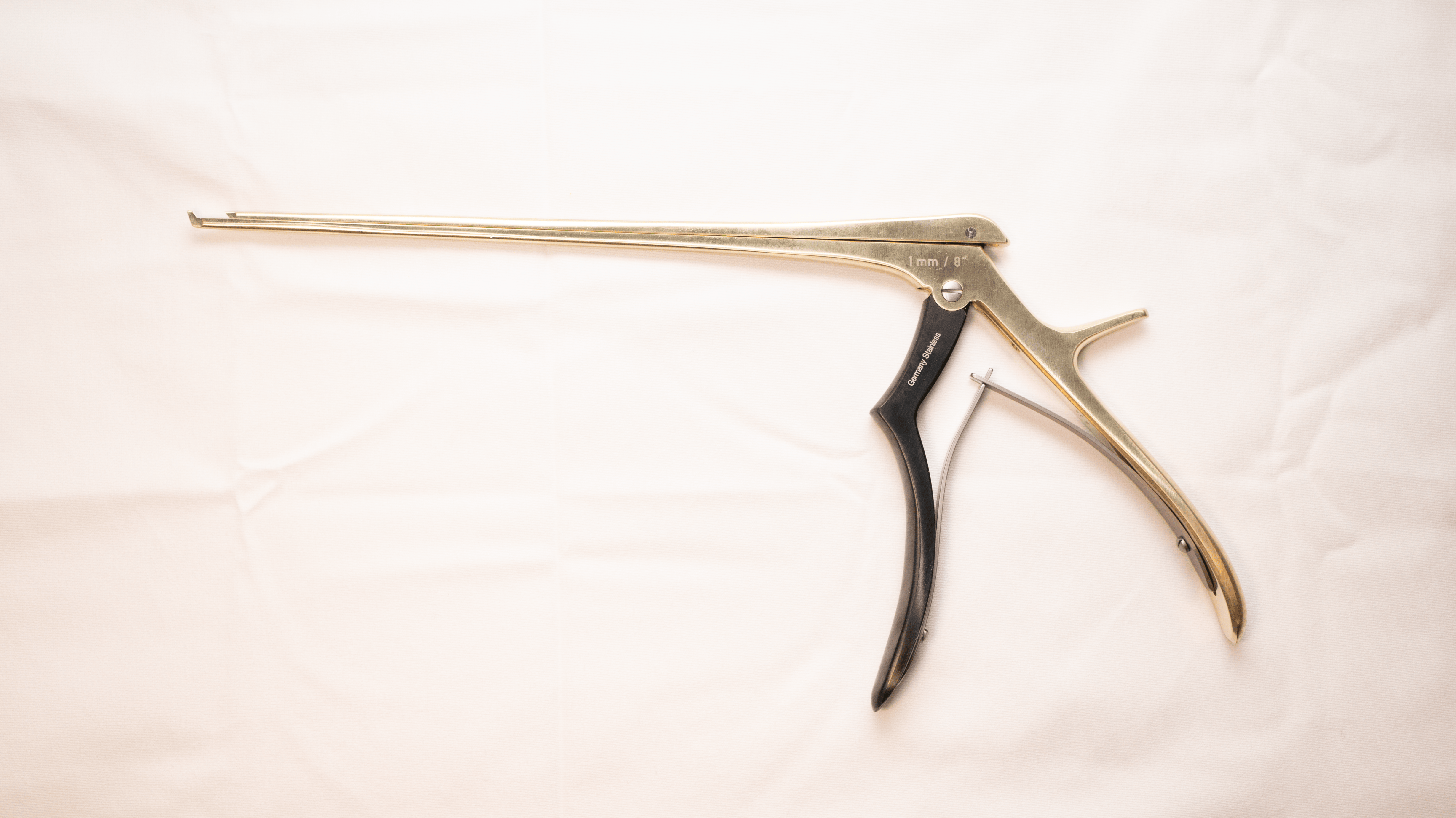 ULTRA COAT 8"  KERRISON THIN FOOTPLATE 1MM