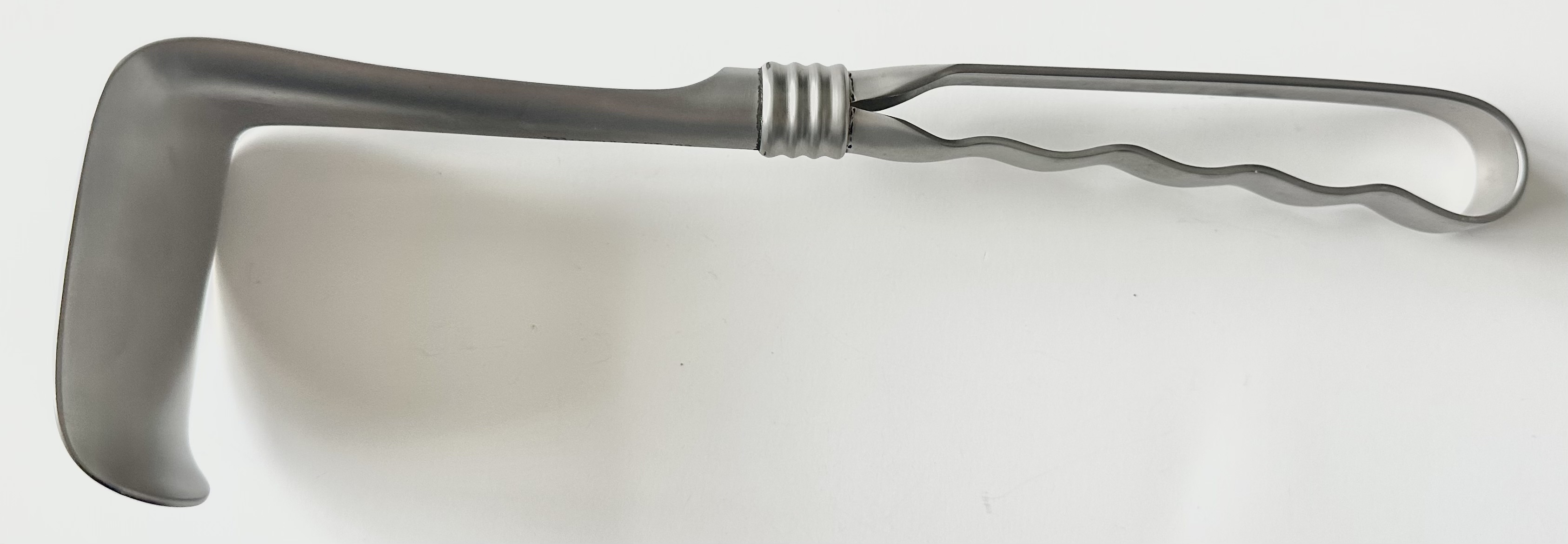 KELLY RETRACTOR OPEN 70X65MM260MM