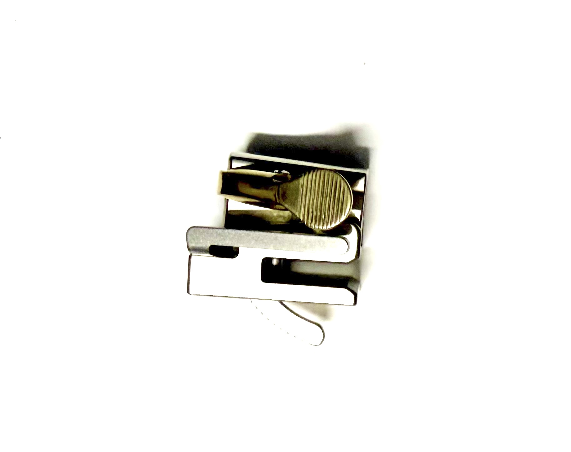 TILT RATCHET MECHANISM WITH GOLD PLATED PAWL