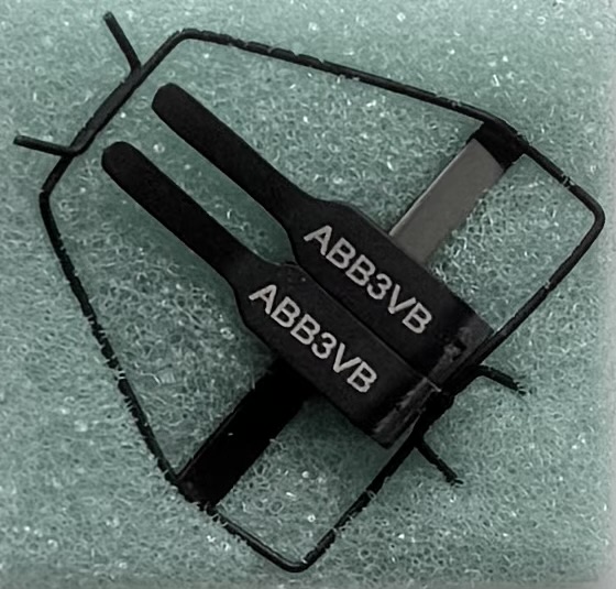 ABB3VB Approximator Clamp, General Purpose, with Frame, 1.0-2.25mm Vessel diameter, Black