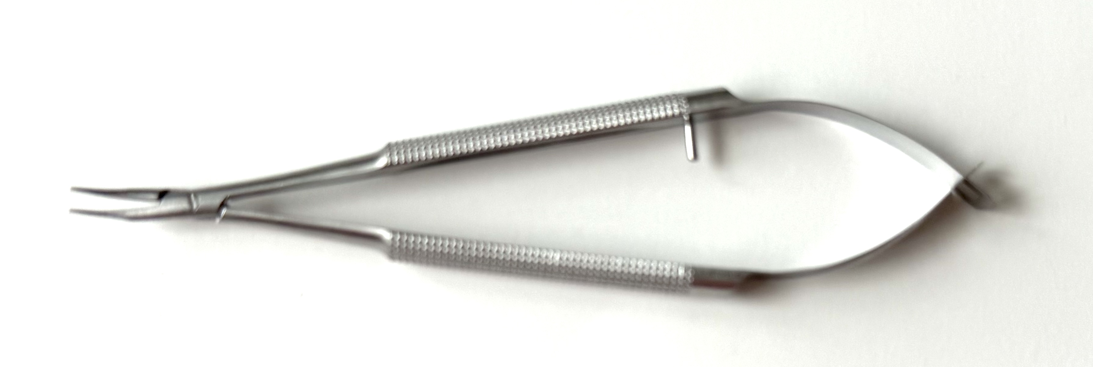 NEEDLE HOLDER 13CM LONG, ROUND HANDLE 8MM DIAMETER, CURVED TIP