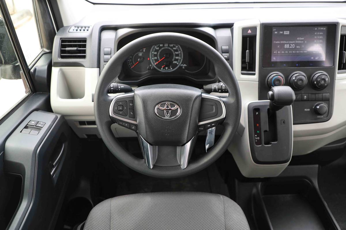 Thumbnail image of Toyota Hiace GL 3.5L 2025