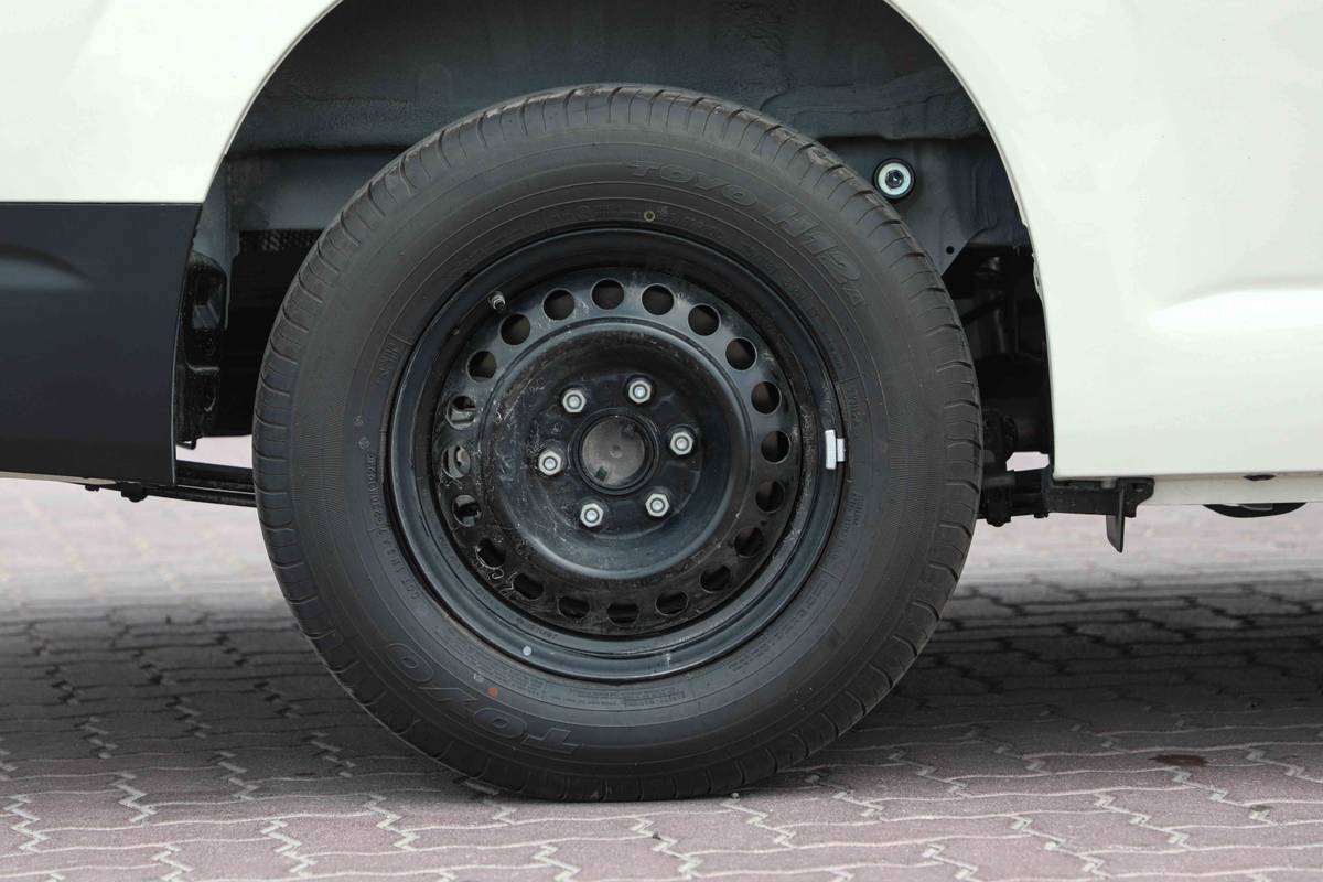 Thumbnail image of Toyota Hiace GL 3.5L 2025