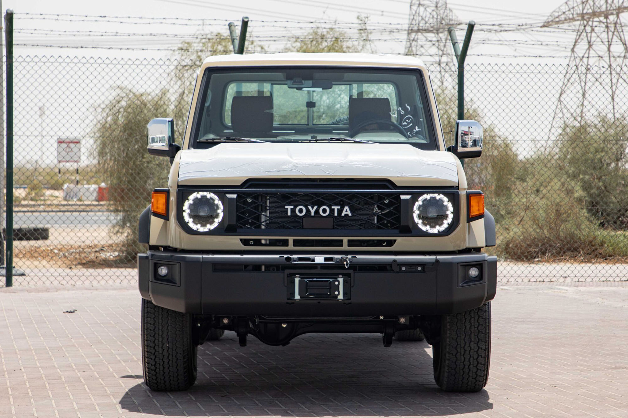 Thumbnail image of Toyota LC79 LX 4L 2025