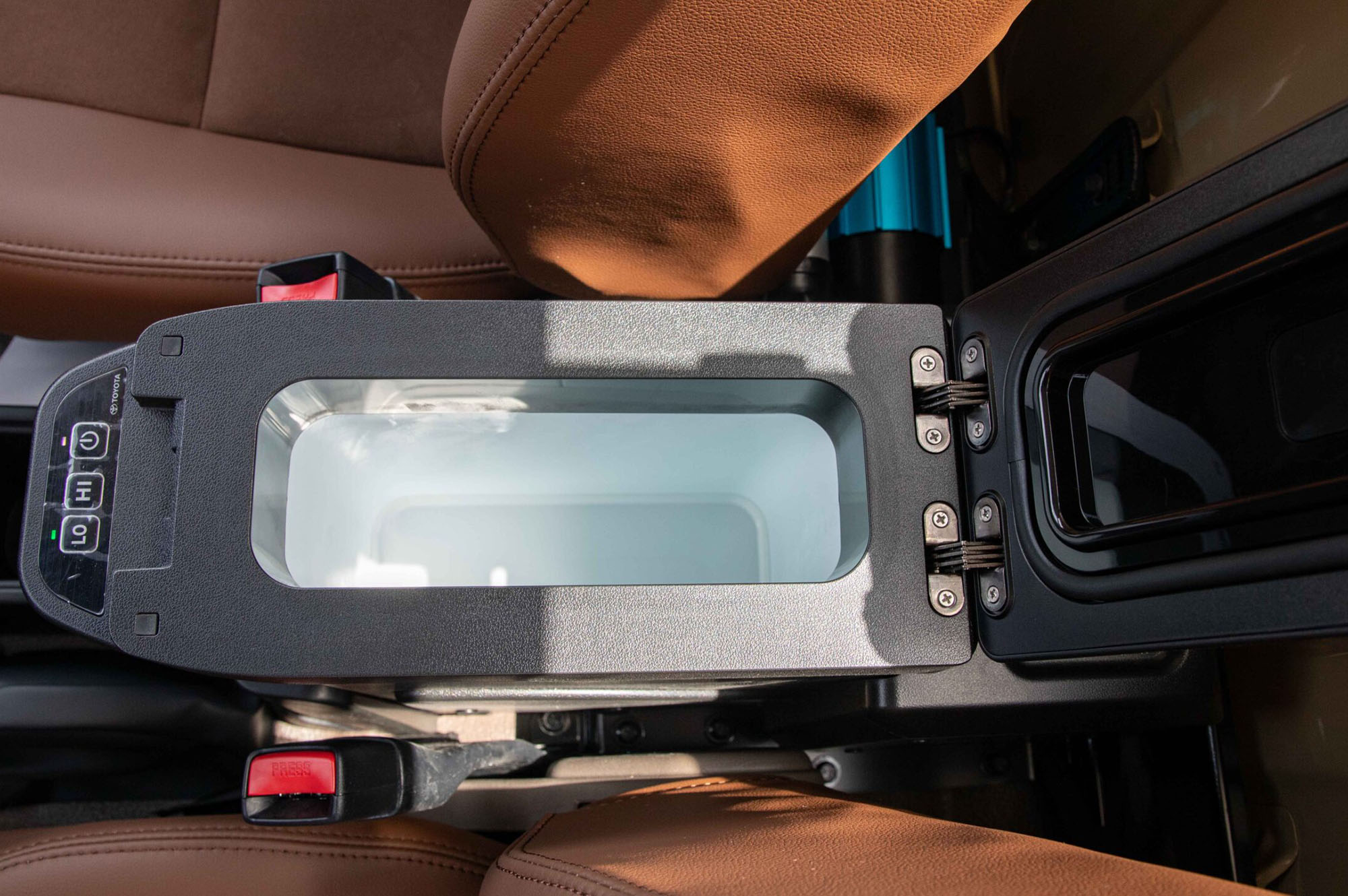 Thumbnail image of Toyota LC79 LX 4L 2025