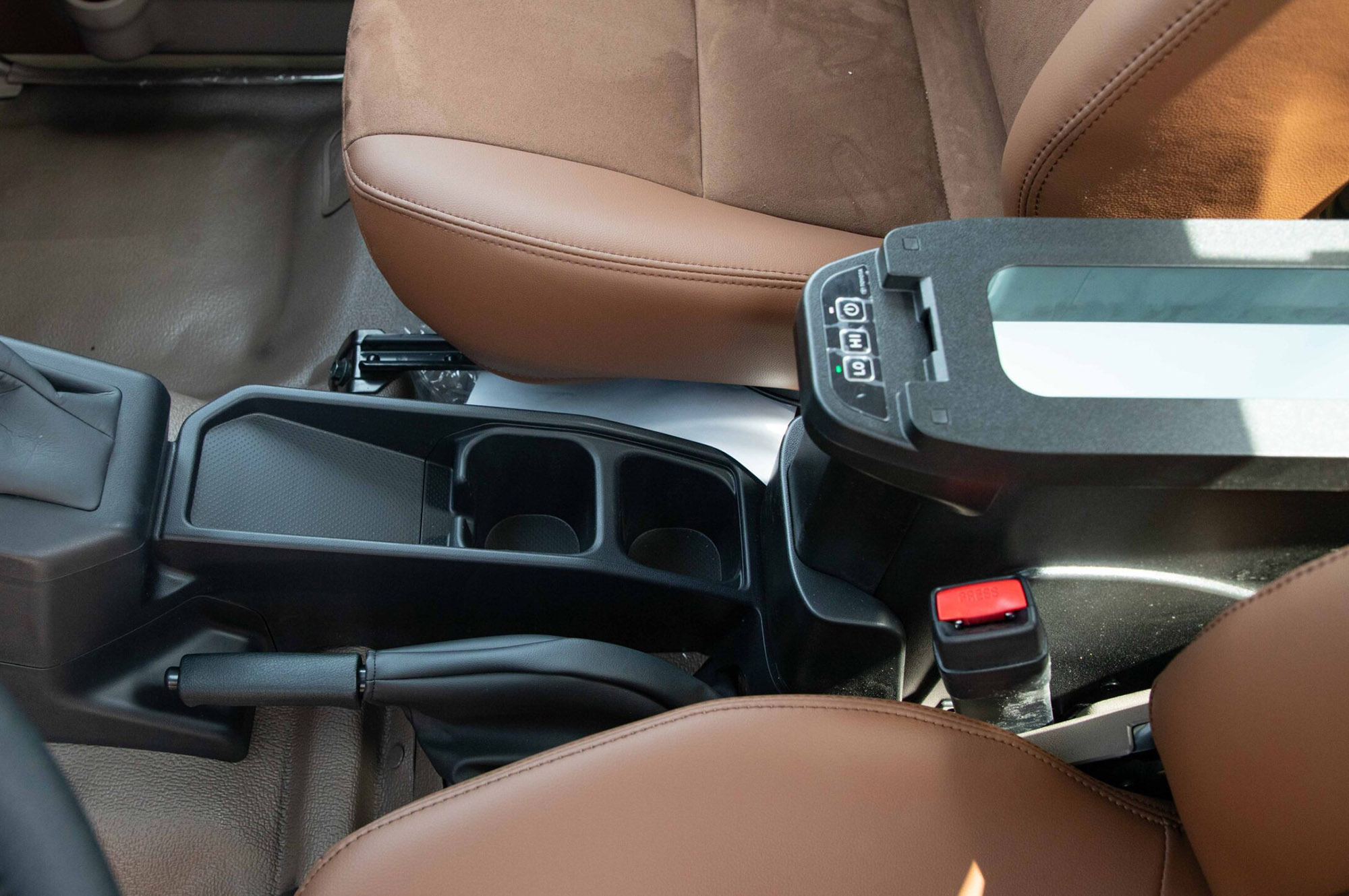 Thumbnail image of Toyota LC79 LX 4L 2025