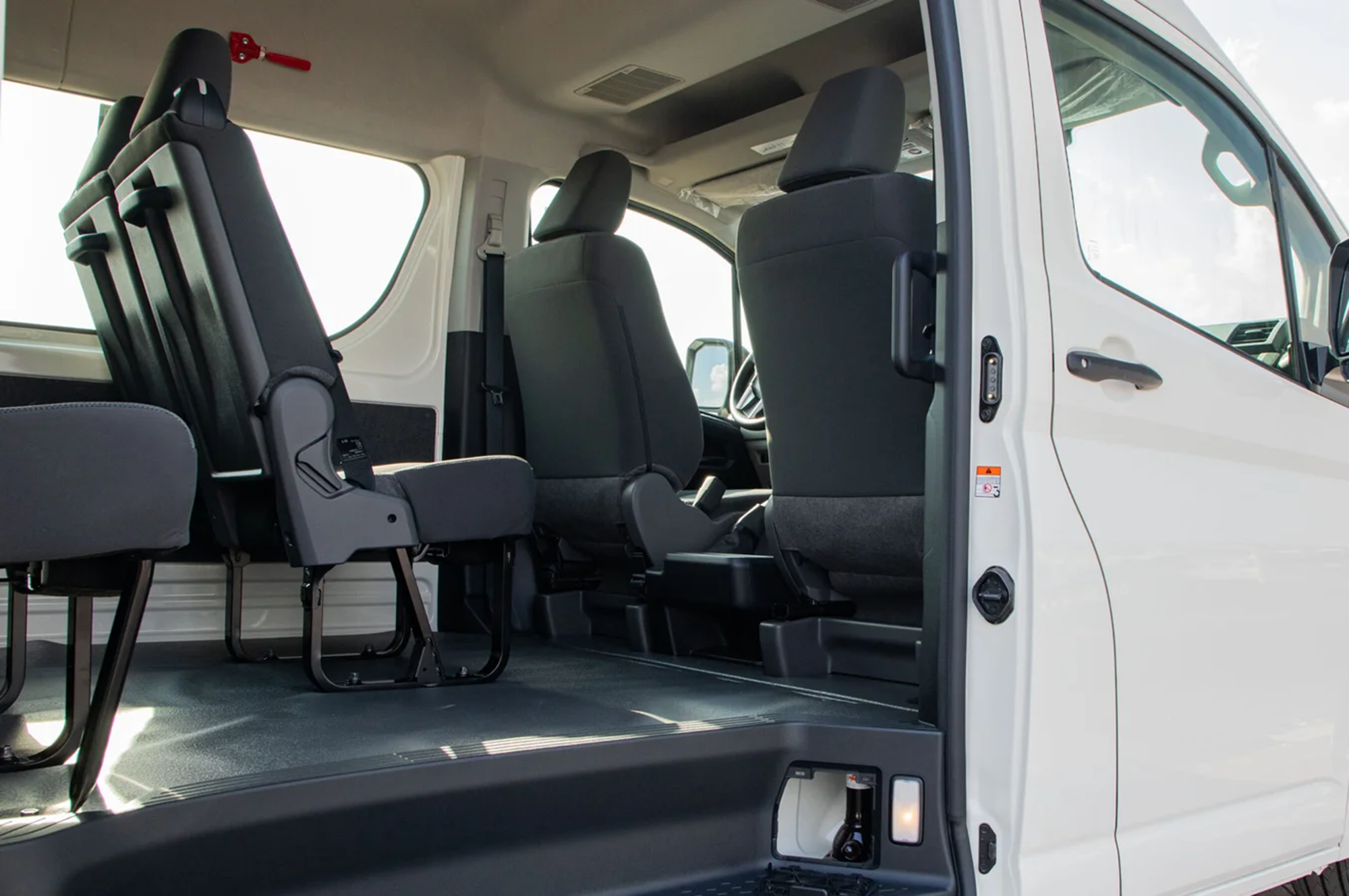 Thumbnail image of Toyota Hiace GL 3.5L 2025