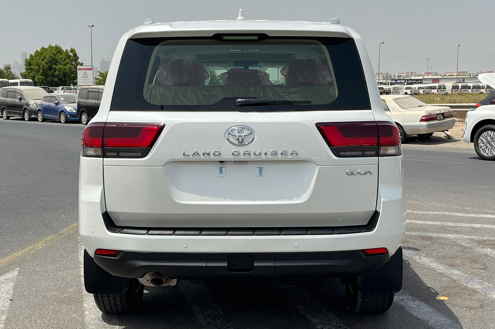 Thumbnail image of Toyota LC300 GXR 4L 2025