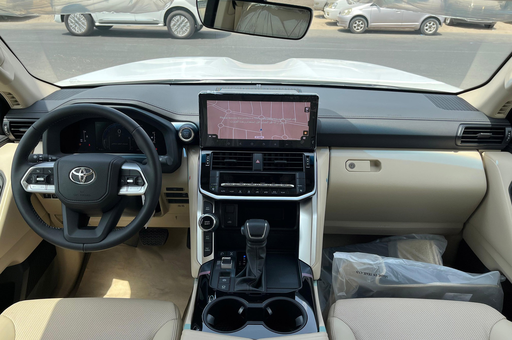 Thumbnail image of Toyota LC300 GXR 4L 2025