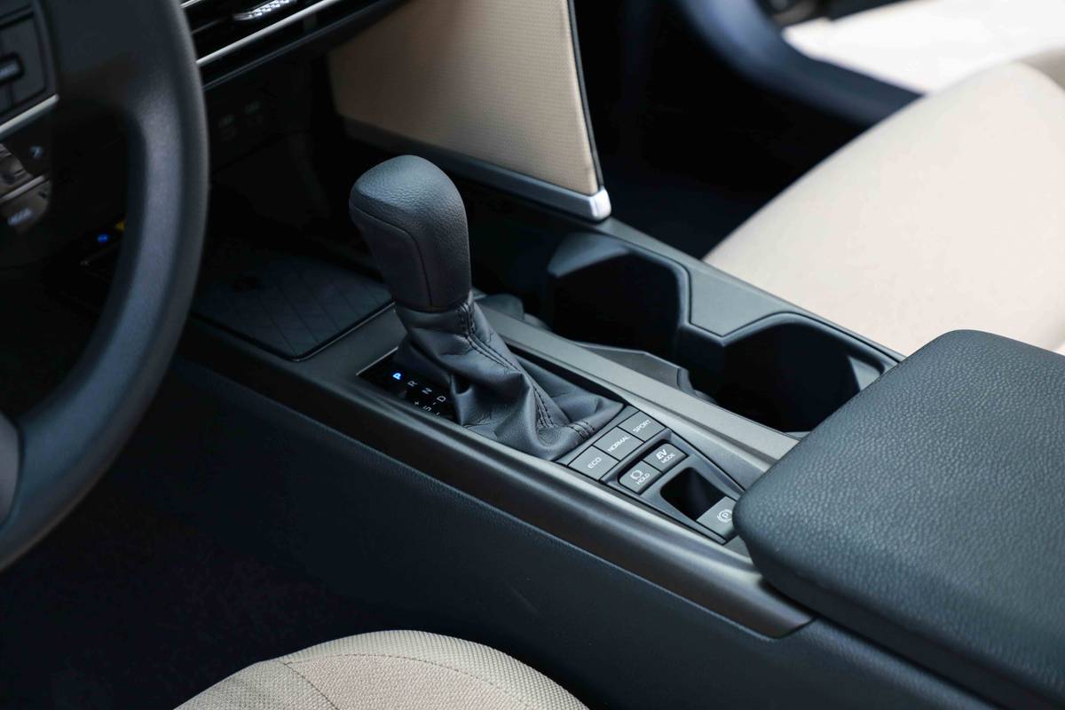 Thumbnail image of Toyota Camry LE 2.5L 2024