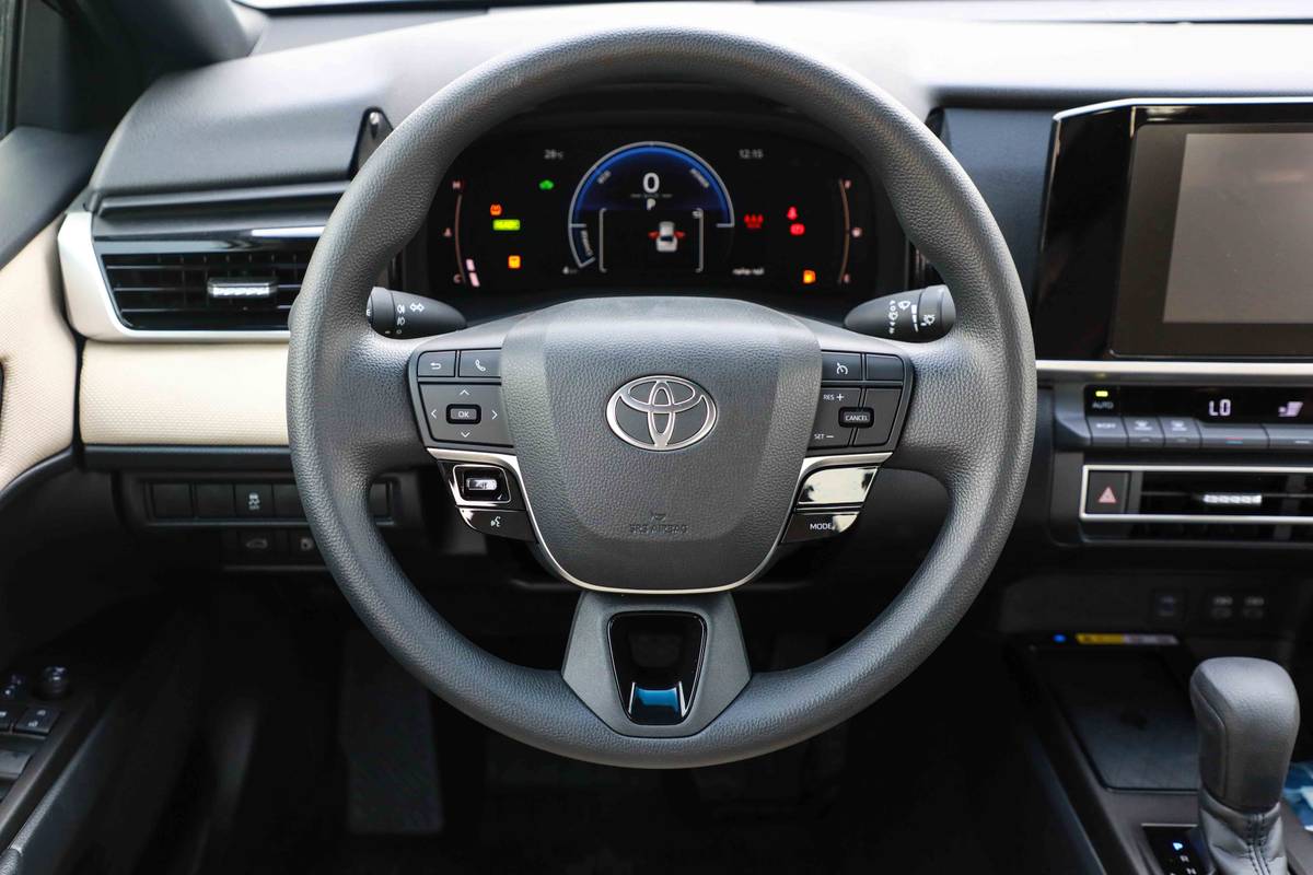 Thumbnail image of Toyota Camry LE 2.5L 2024