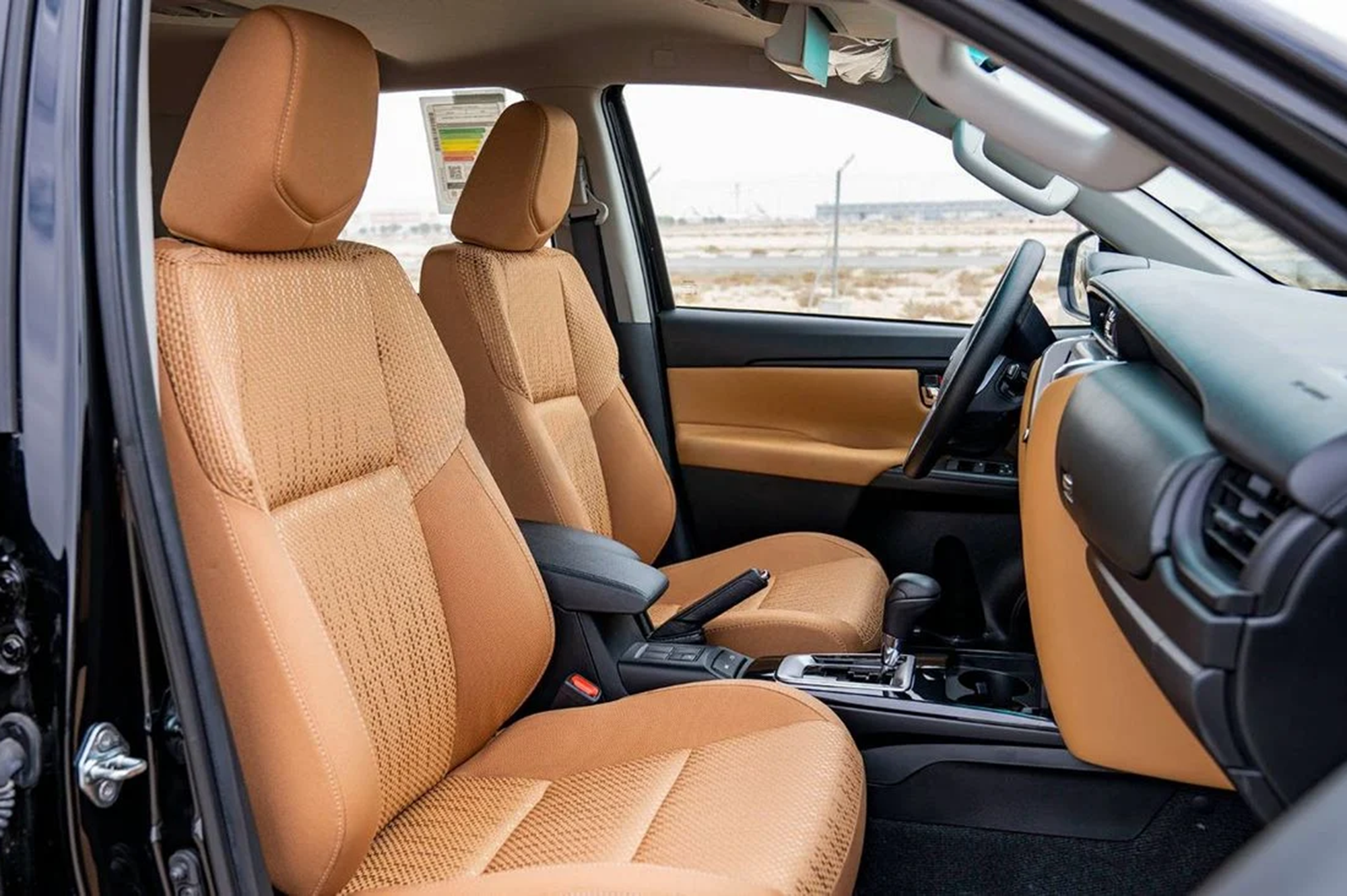 Thumbnail image of Toyota Fortuner 4x4 2.7L 2025