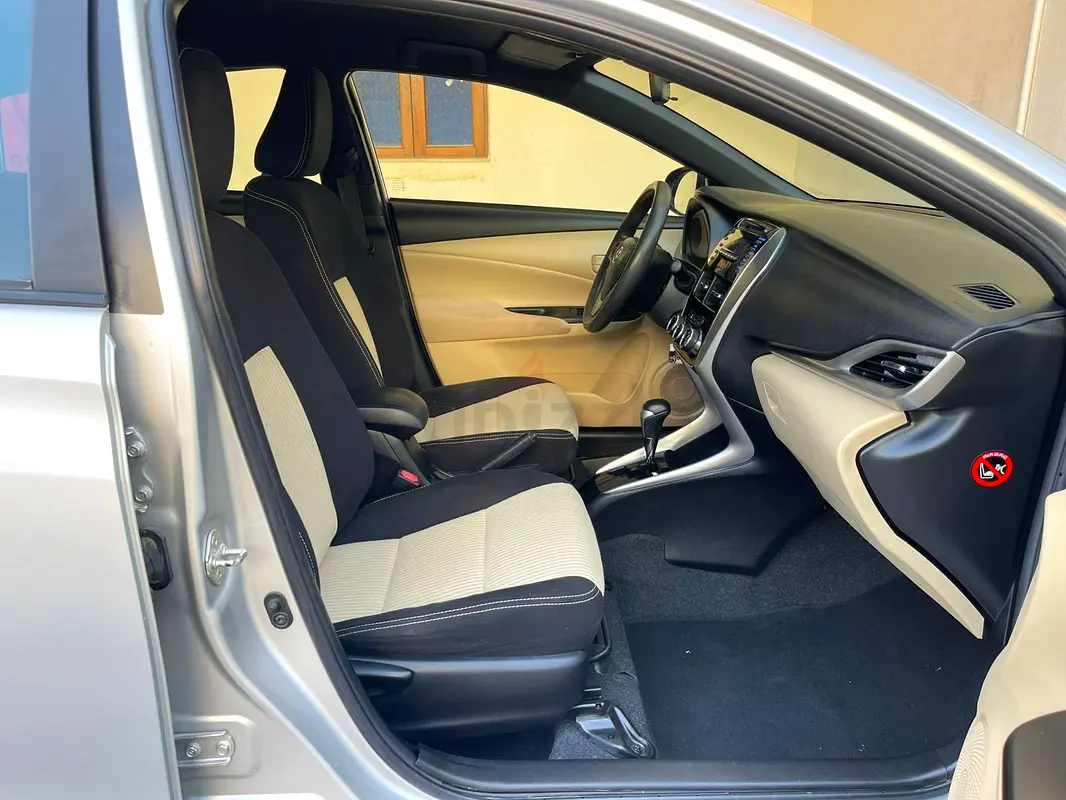 Thumbnail image of Toyota Yaris SE 1.3L 2018