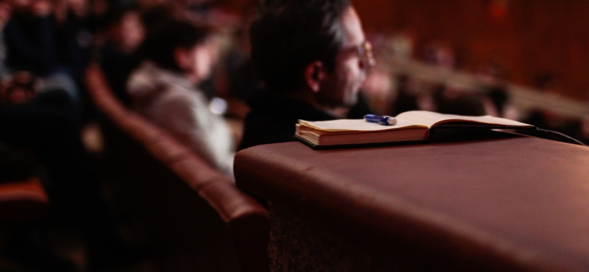 The worst corporate town hall meeting mistakes and how to avoid them