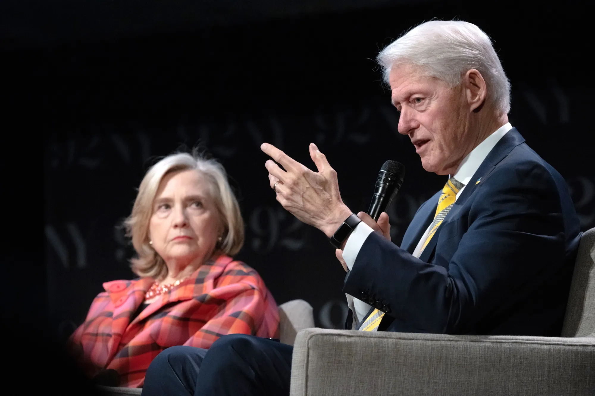 Former US President Bill Clinton and Hillary Clinton Agree to Testify in Jeffrey Epstein Records Investigation