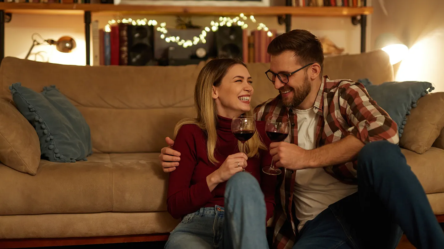 ভ্যালেন্টাইনস ডে উপলক্ষে প্রিয়জনকে নিয়ে রেস্তোরাঁয় ডিনার,রিজার্ভেশন না পেলেও হতাশার কিছু নেই, ঘরোয়া আয়োজনেই জমতে পারে ভ্যালেন্টাইনস ডে 