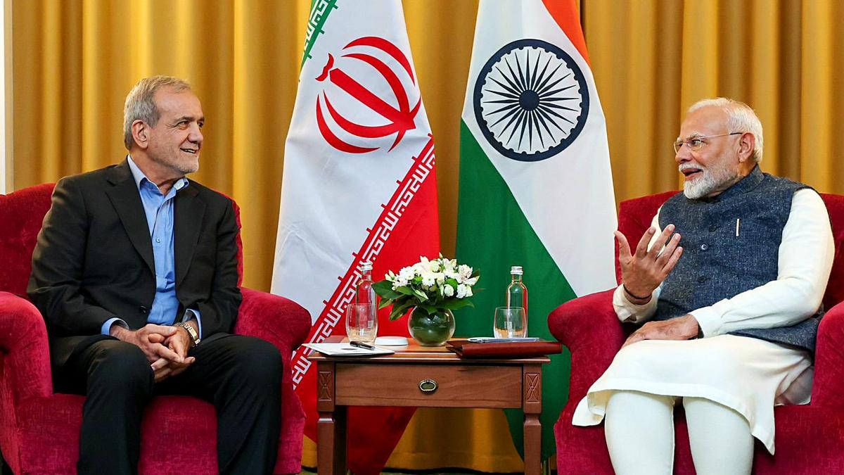 Tehran Assures Swift and Comprehensive Cooperation to Further Expand Iran-India Trade and Financial Relations