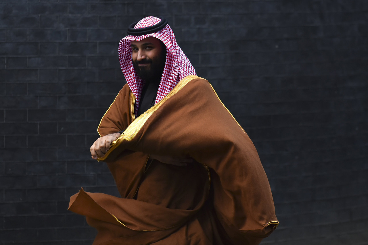 Saudi Crown Prince Mohammed bin Salman Reportedly Moving Between Bunker-Equipped Palaces Amid Fears of Houthi Missile Attacks
