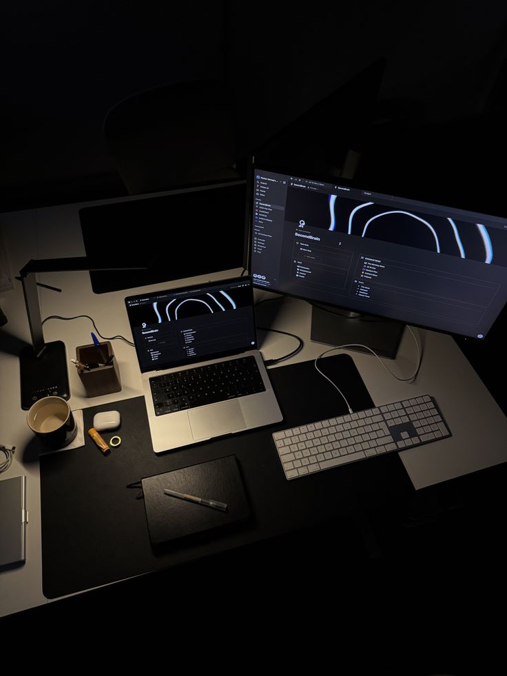 Choosing the Right Technology: CMS or Custom Development?