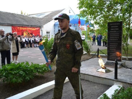 В канун Дня Победы в Новоселицком и Георгиевском округах зажгли Вечный огонь