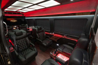 Destin Event Transportation | Luxury Shuttle & Group Transportation Services