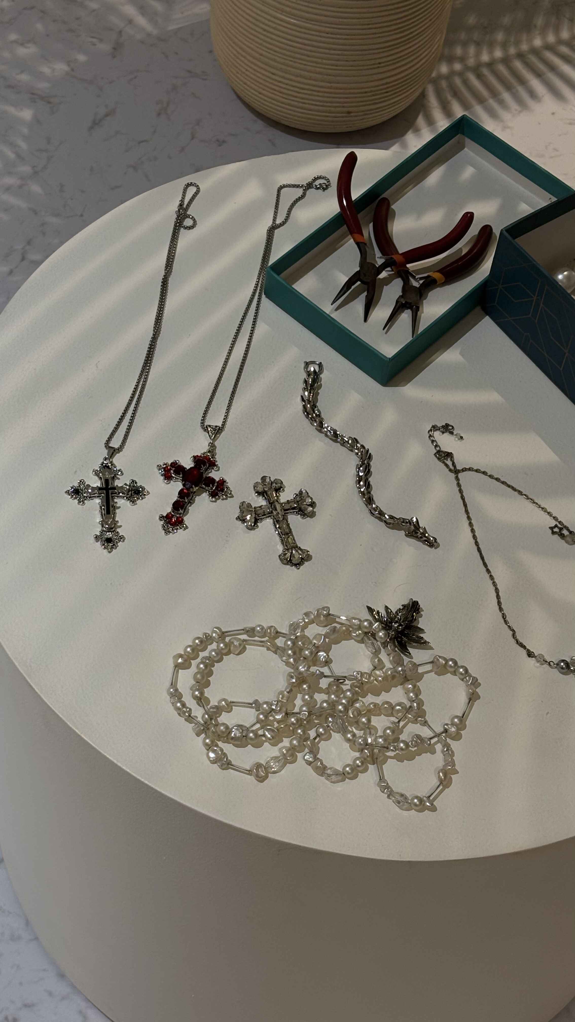 Handmade jewellery — finished surface