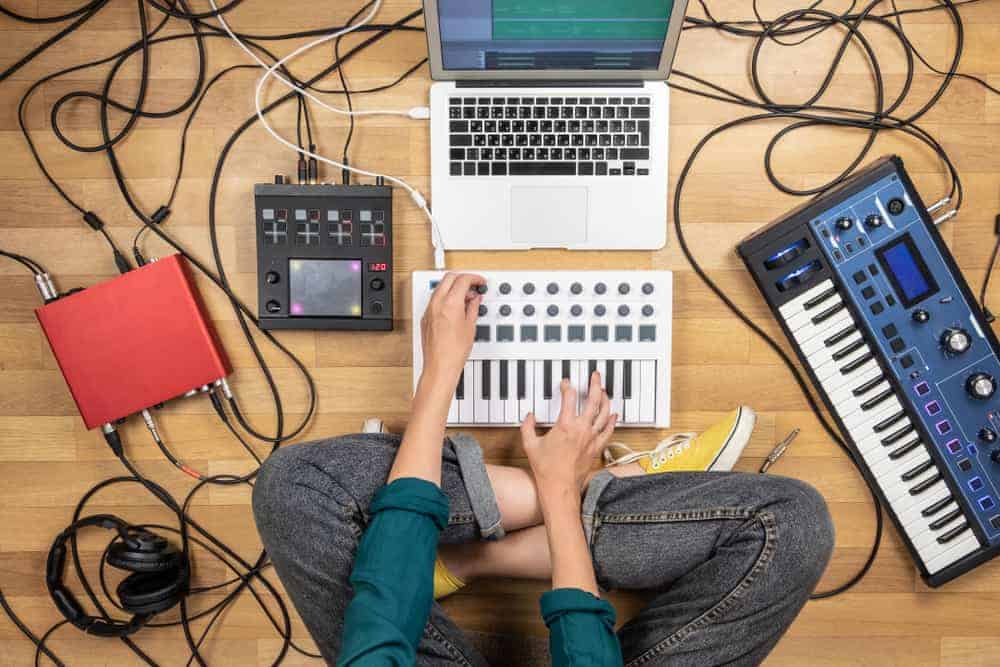 Cách chọn sound hay khi làm nhạc để nâng tầm bản phối cho Producer