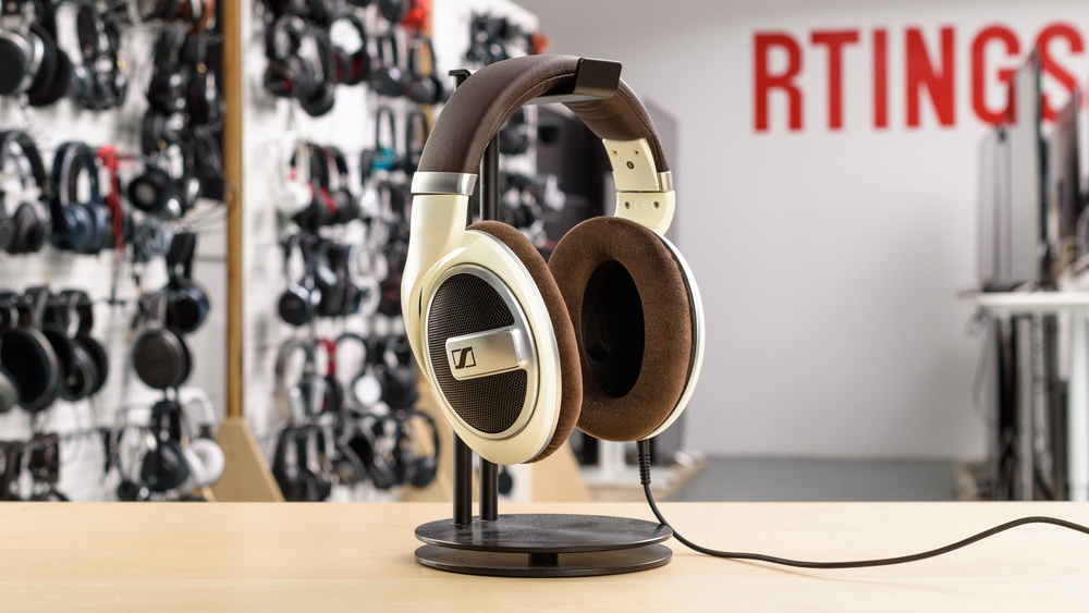 Review chi tiết tai nghe kiểm âm Sennheiser HD 599