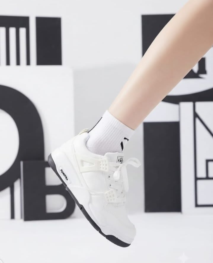 Unisex sneakers