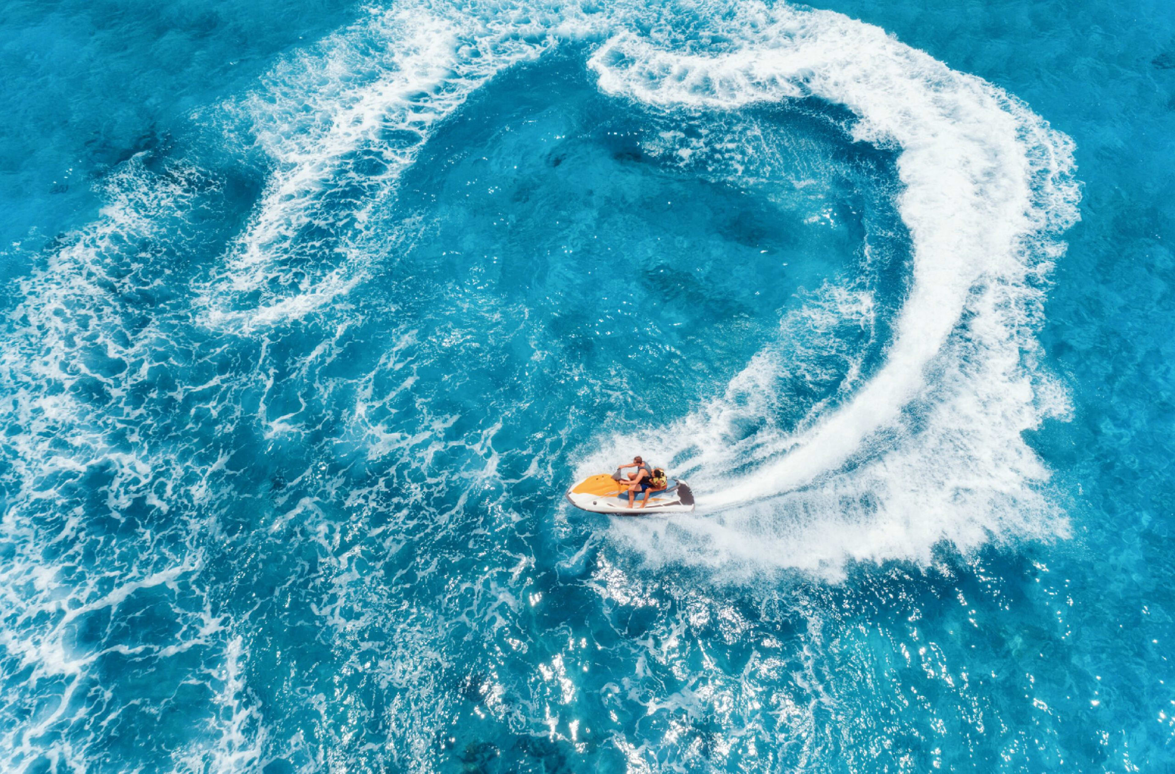 Jet ski Standard img 1