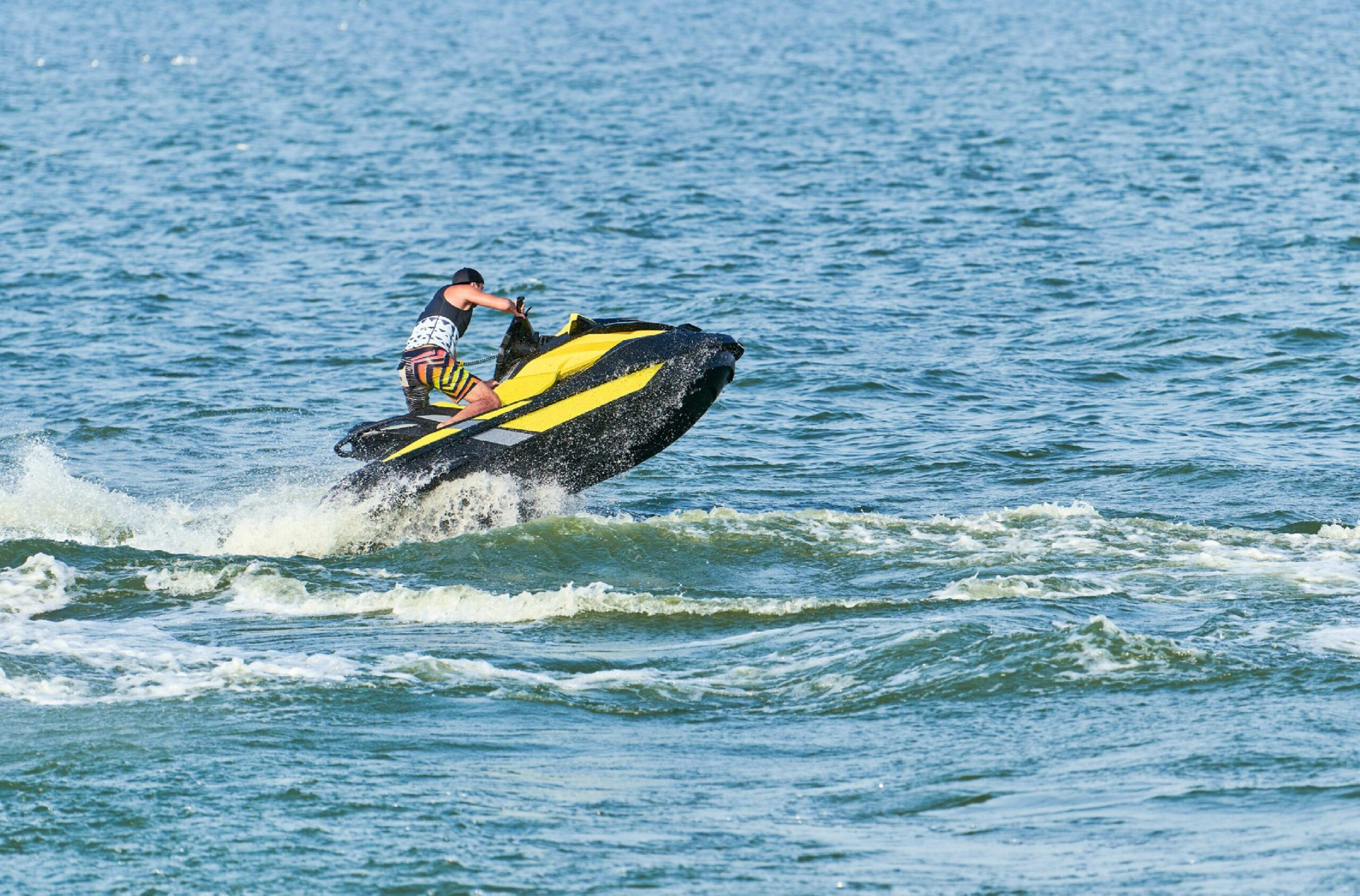 Jet ski Supercharged  img 2