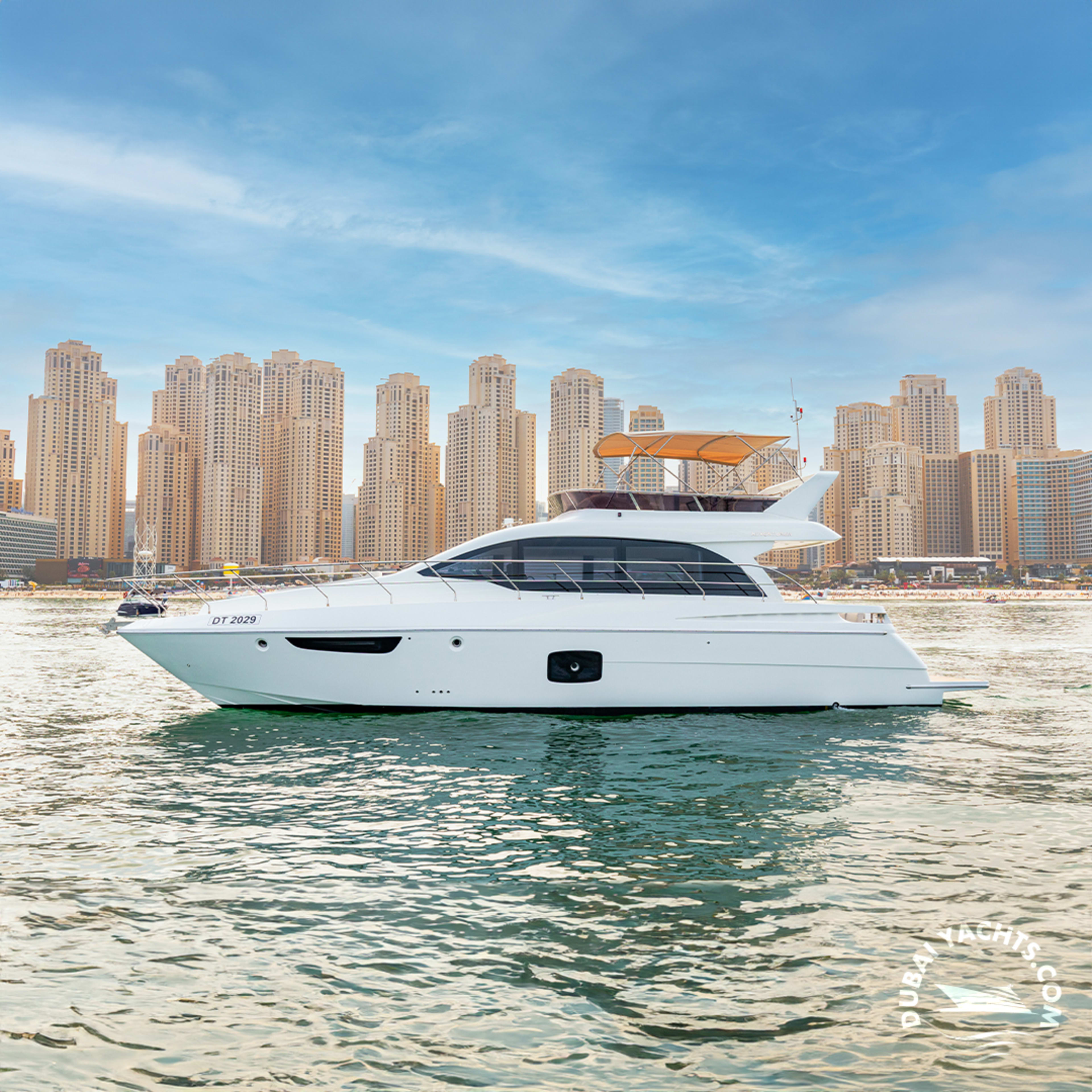 Sky 52ft "LUNA"