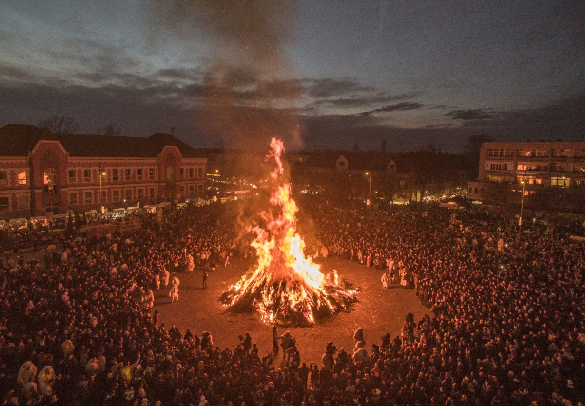 Busojaras, Hongrie
