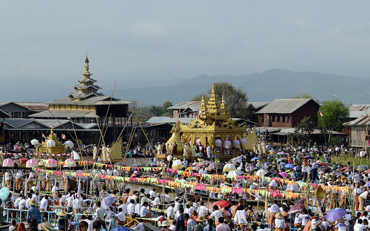 Festival du Phaung Daw Oo, Myanmar