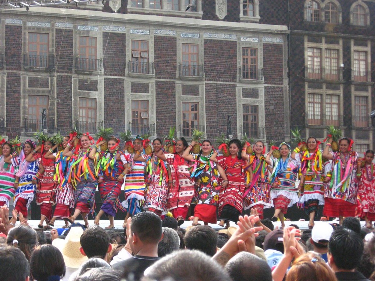 La Guelaguetza / Los lunes del Cerro, Mexique