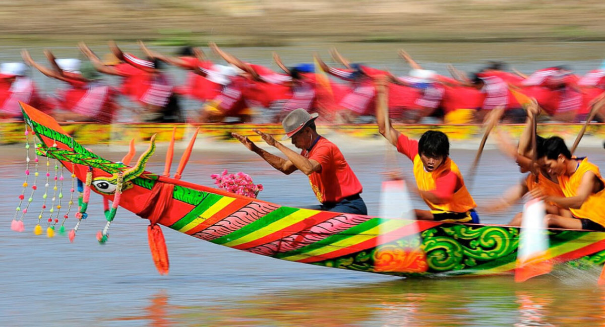 Ghe Ngo Boat Race, Vietnam