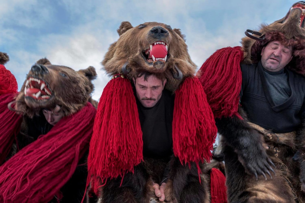 Danse de l'ours, Roumanie