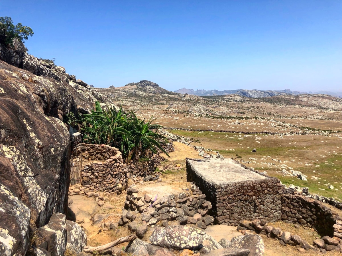 Partagez le quotidien des familles de berger qui vivent dans les Mont Hajhir, Yémen, Socotra