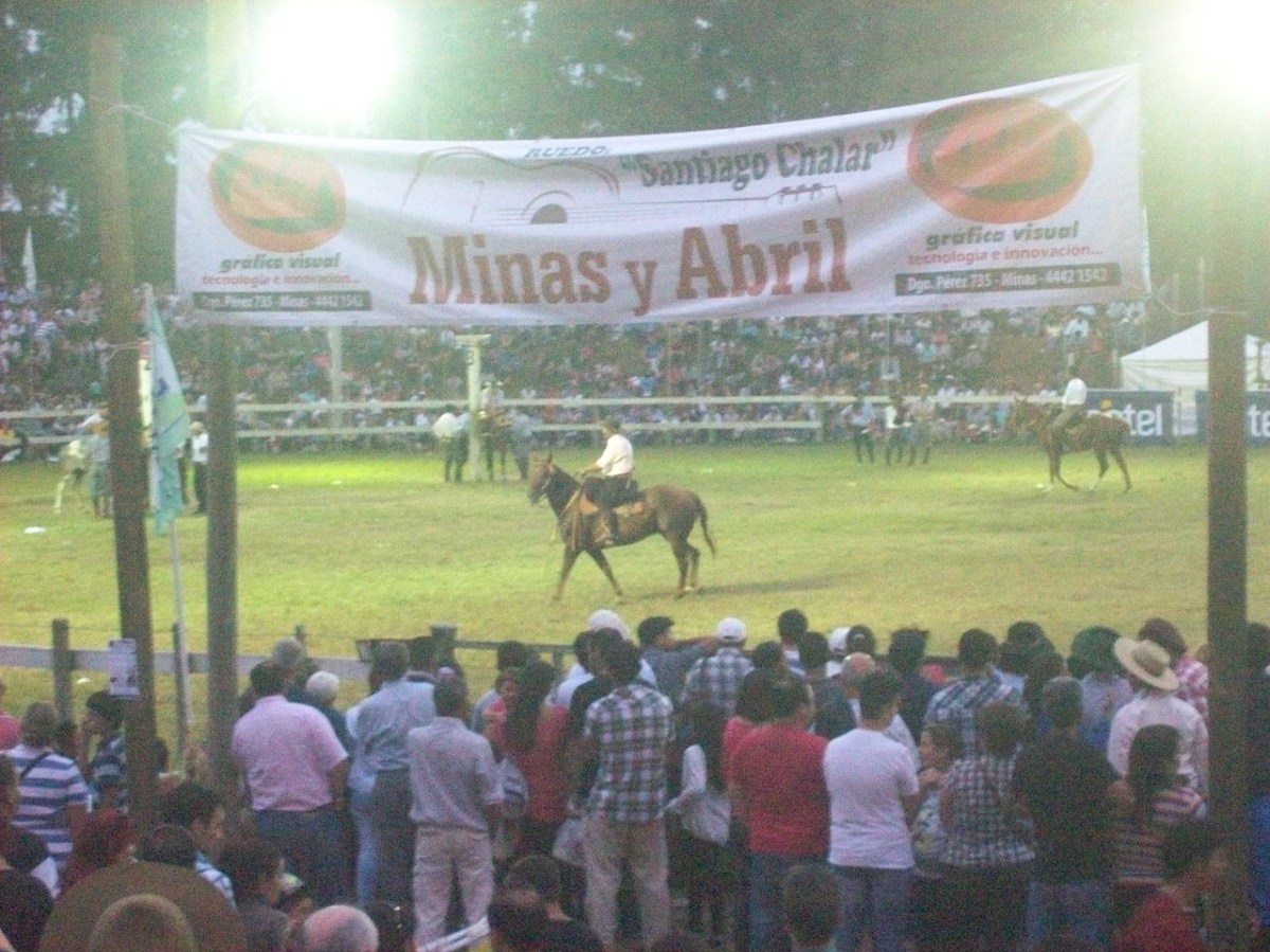 Festival Minas y Abril, Uruguay