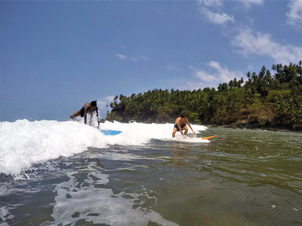 Initiation au surf, Sao Tomé-et-Principe