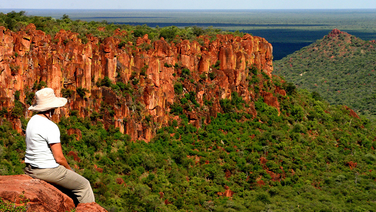 Randonnée avec un guide sur le plateau du Waterberg, Namibie