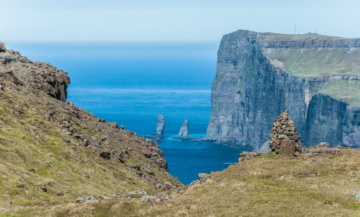 Admirez la beauté sauvage des Îles Féroé en randonnant entre Saksun et Tjornuvik, Îles Féroé