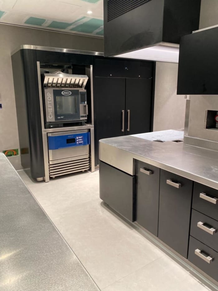 Luxottica Headquarters – Cucina Aziendale, Milano