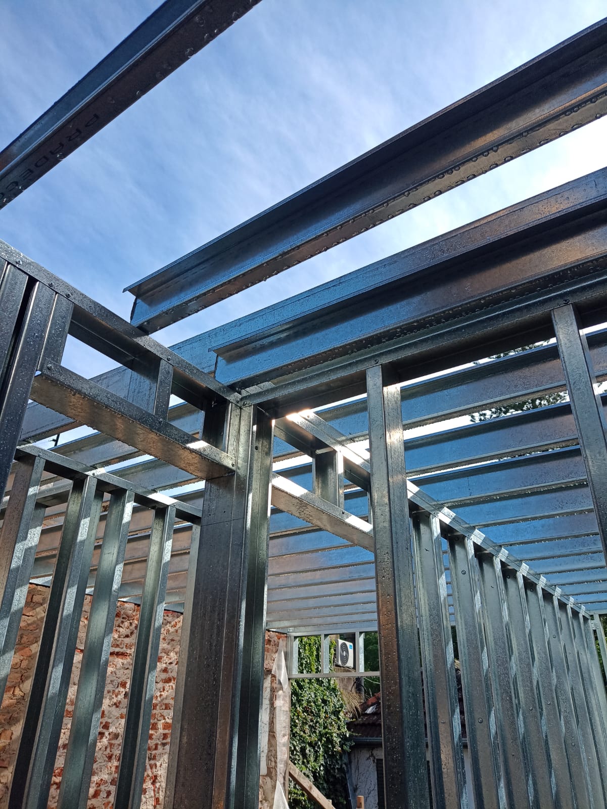 Segurola - Steel Frame - Imagen 2