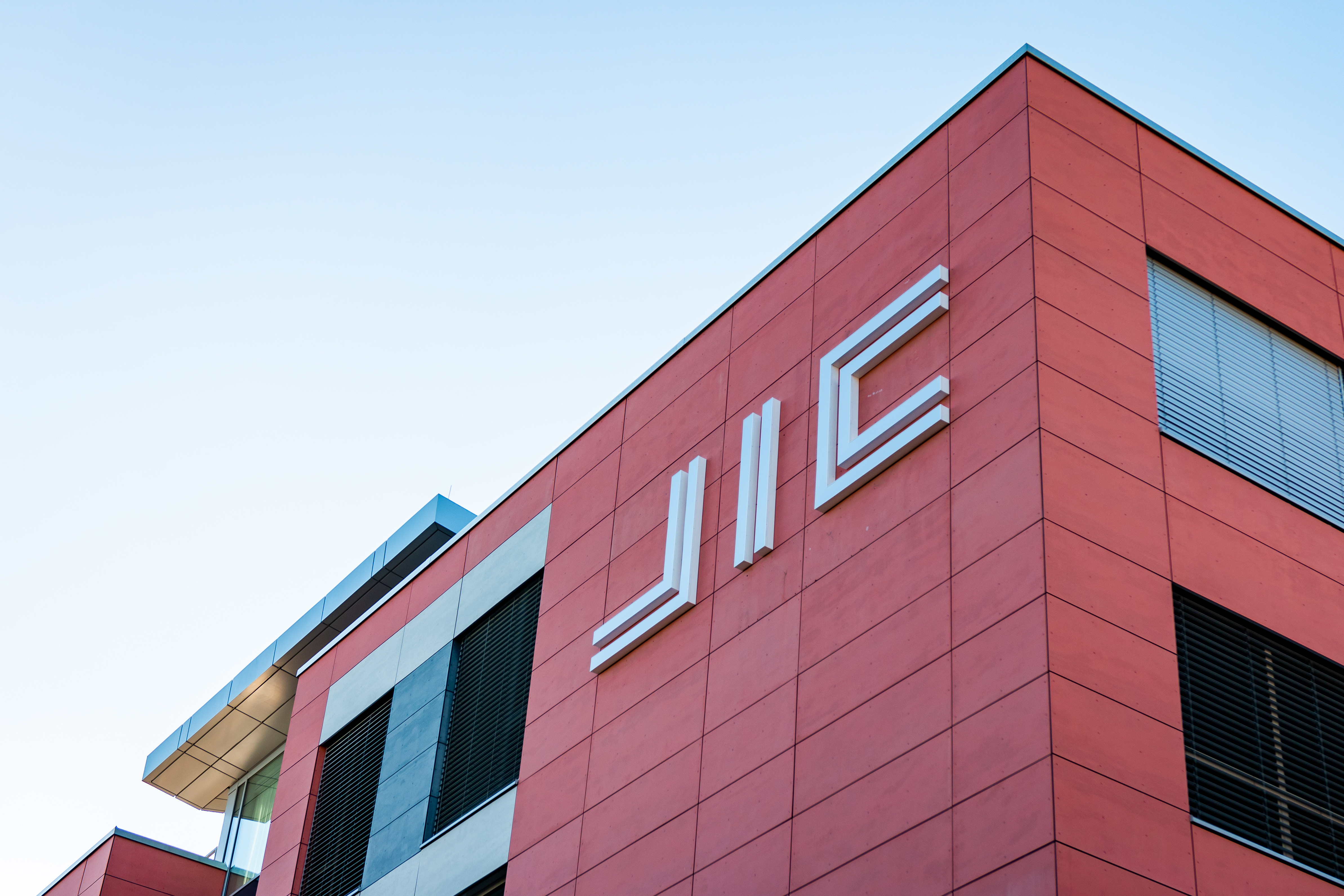 JIC Ventures Launches €16.3M CEE Deep Tech Fund With €13M First Close