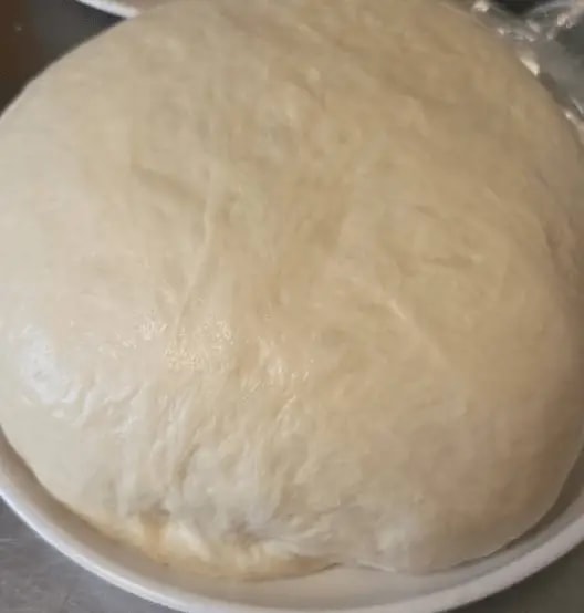 flour. dough rising