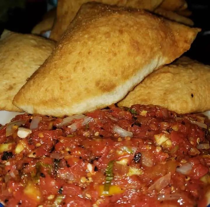 fry bake and tomato choka