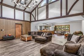 Woodlands Grove Recovery Campus — addiction treatment center listing photo