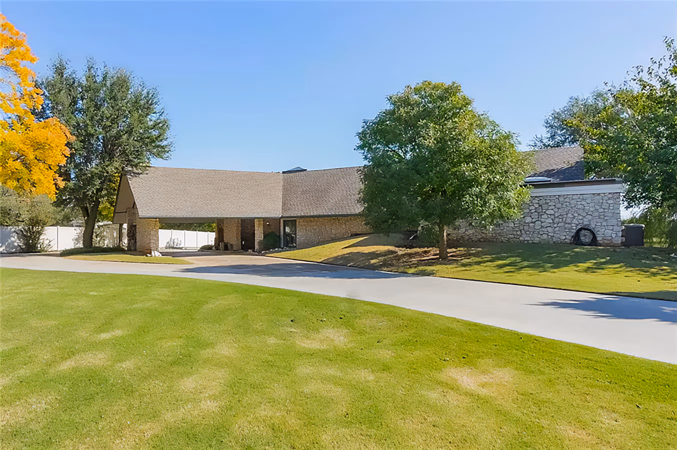 Hope is Alive — addiction treatment center listing photo
